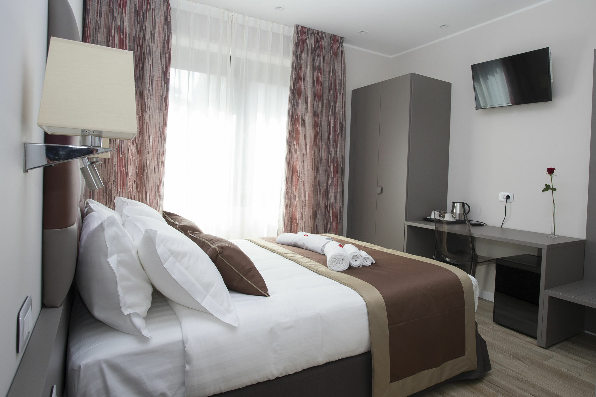 Leonardo Da Vinci Guest House Roma Ngoại thất bức ảnh